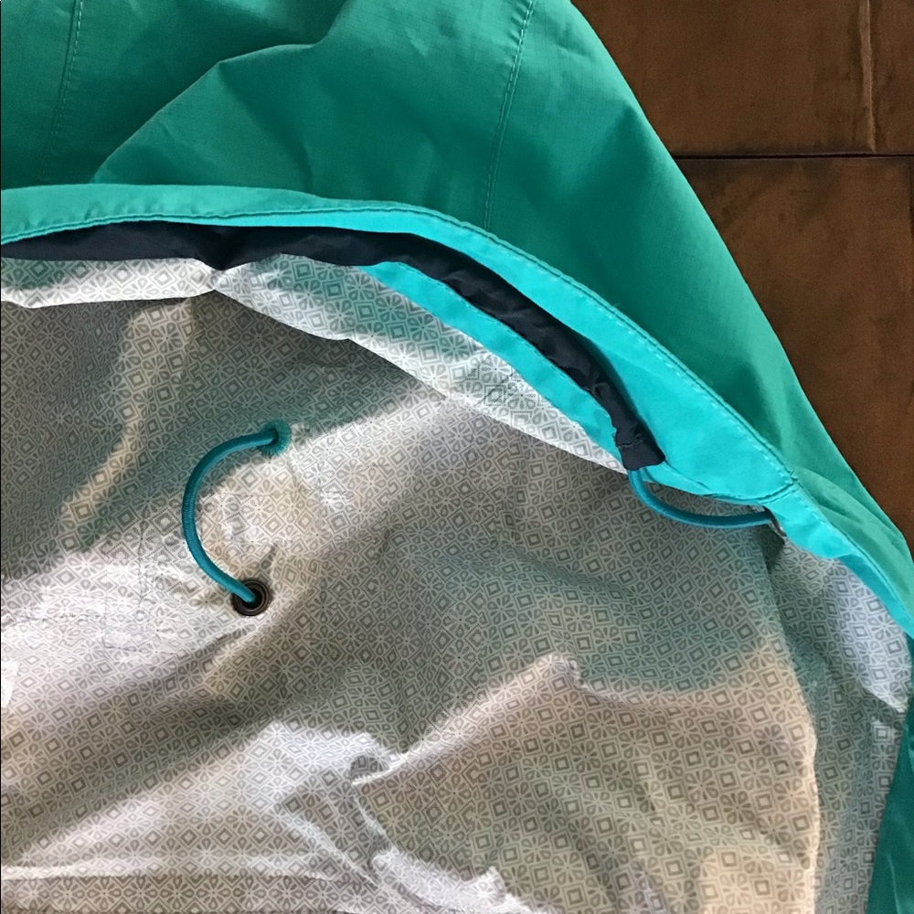 The North Face Venture Rain Jacket - Picture 11 of 14